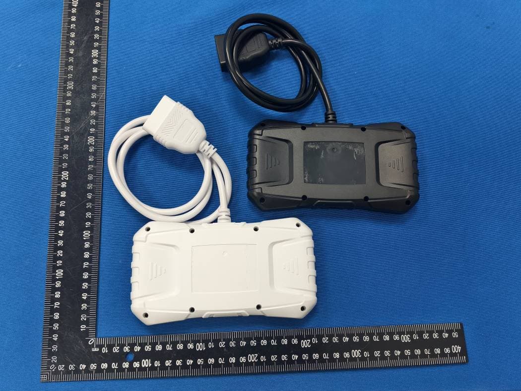 Car Diagnostic Instrument - FCC ID 2ATKM-M200 - Shenzhen Chaoyue Technology Development Co.,Ltd. (4)