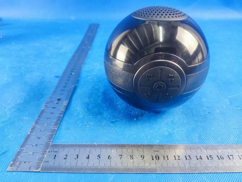 TWS BLUETOOTH LIGHT UP SPHERE SPEAKER - FCC ID 2ATLK-BS-0835 - Hudson Electronics(HK) Limited (5)