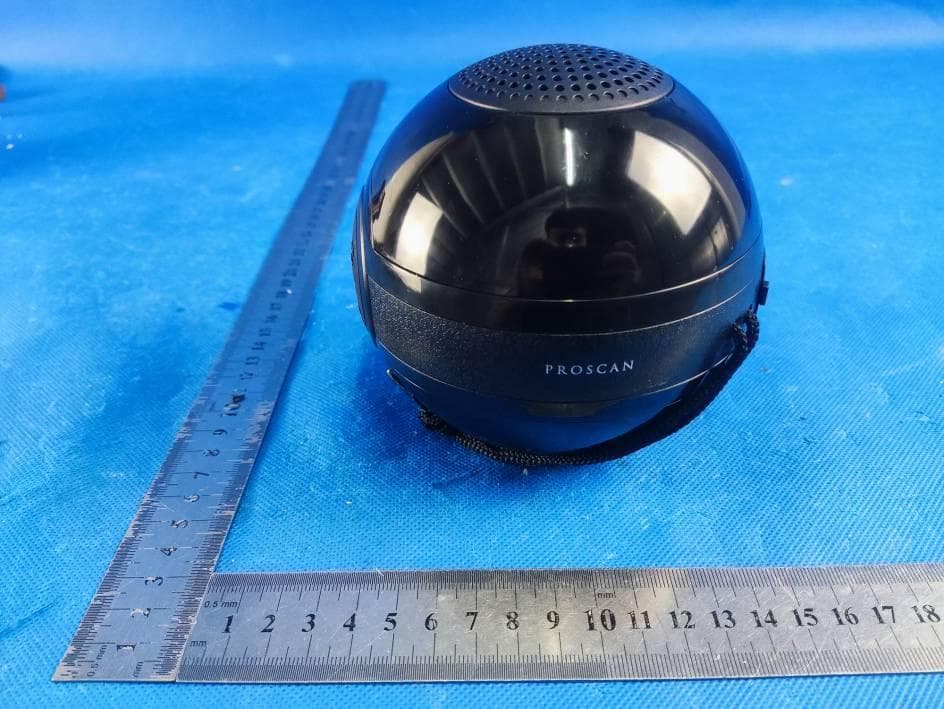 TWS BLUETOOTH LIGHT UP SPHERE SPEAKER - FCC ID 2ATLK-BS-0835 - Hudson Electronics(HK) Limited (2)