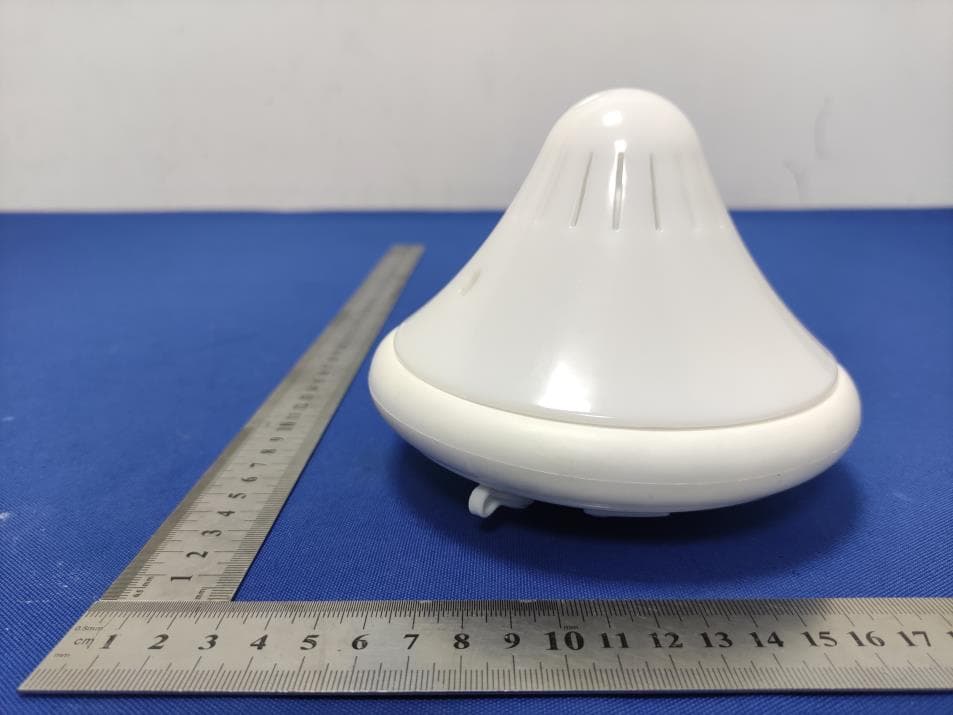 IPX7 LIGHT UP WATERPROOF FLOATING BLUETOOTH SPEAKER - FCC ID 2ATLK-SP1000 - Hudson Electronics(HK) Limited