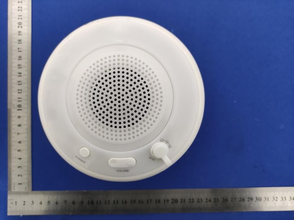 IPX7 LIGHT UP WATERPROOF FLOATING BLUETOOTH SPEAKER - FCC ID 2ATLK-SP1000 - Hudson Electronics(HK) Limited (2)