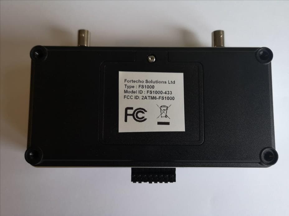 RFID Reader - RX only - operating on ISM band 433 MHz - FCC ID 2ATM6-FS1000 - Fortecho Solutions Ltd