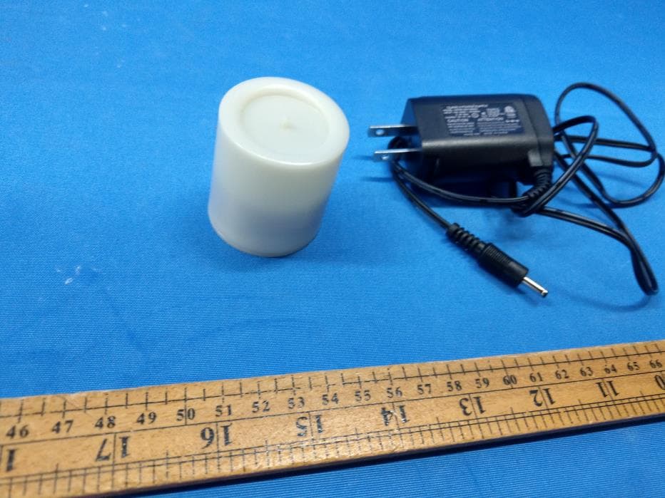 LEXI Smart Tealight - FCC ID 2ATOT20003 - Lexi Devices, Inc.