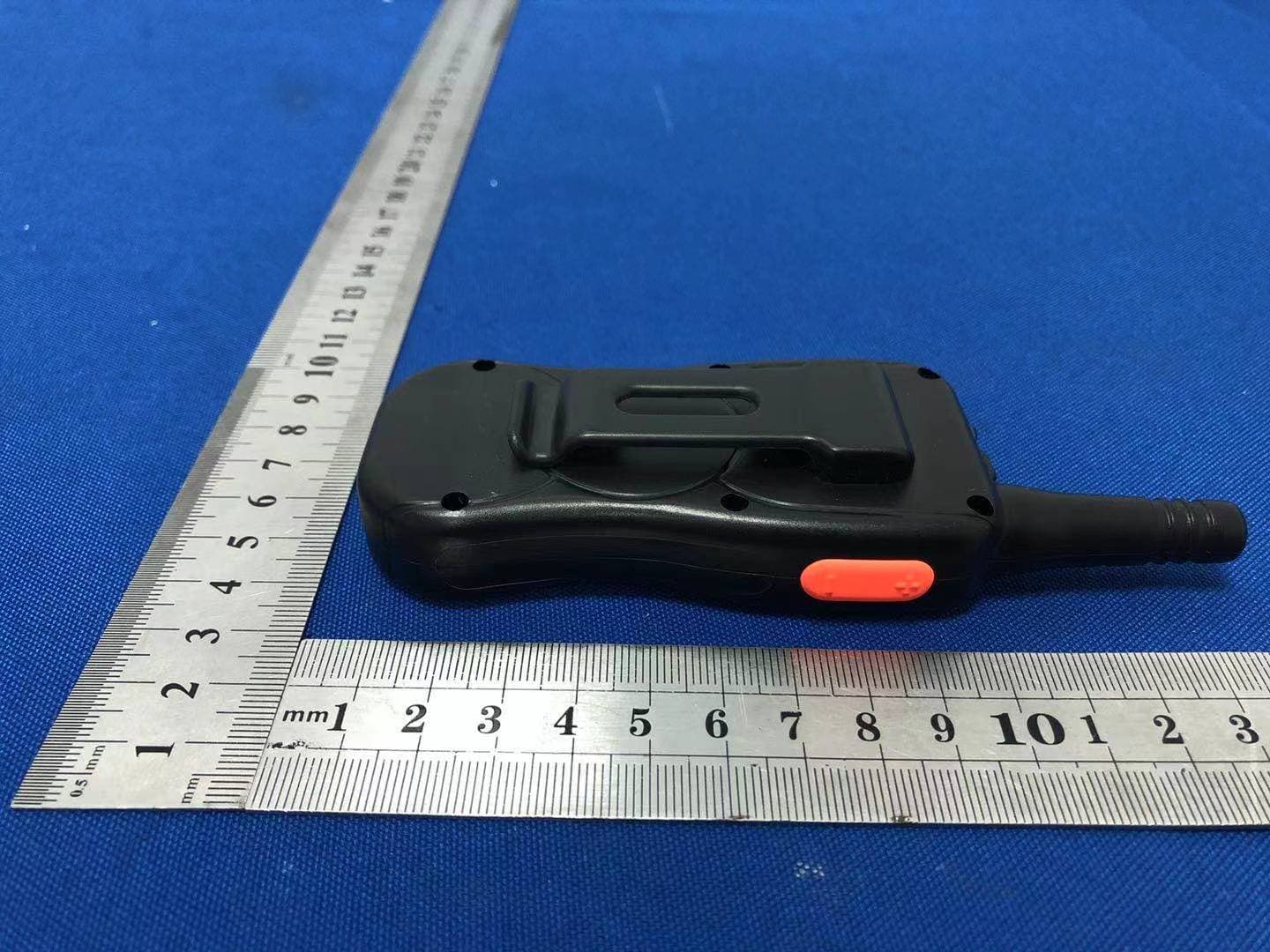 Remote training collar - FCC ID 2ATOX-T502 - Shenzhen Wellturn Technology Co., Ltd (3)
