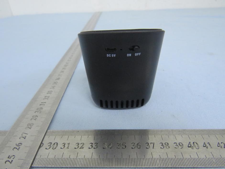 Jack Bluetooth Speaker and Wireless Charging Pad - FCC ID 2ATOY-B96 - Dongguan Fulun Electronics Co.,Limited (5)