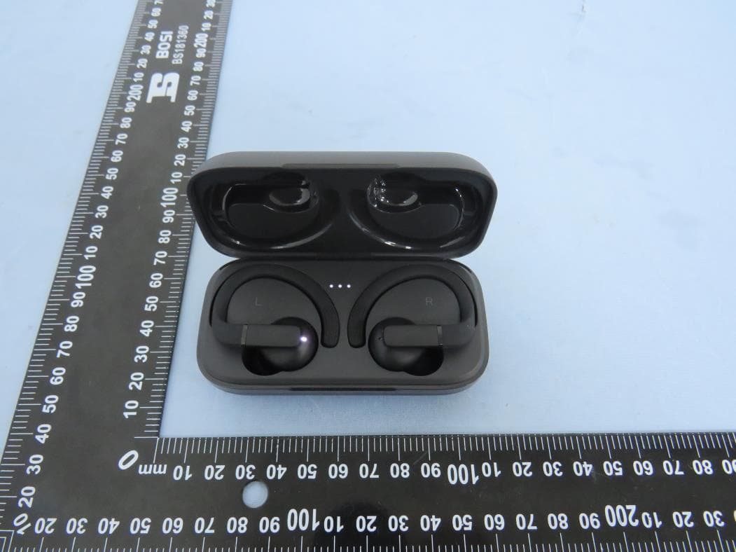 True Wireless Earbuds - FCC ID 2ATOY-RT26 - Dongguan Fulun Electronics Co.,Limited (5)