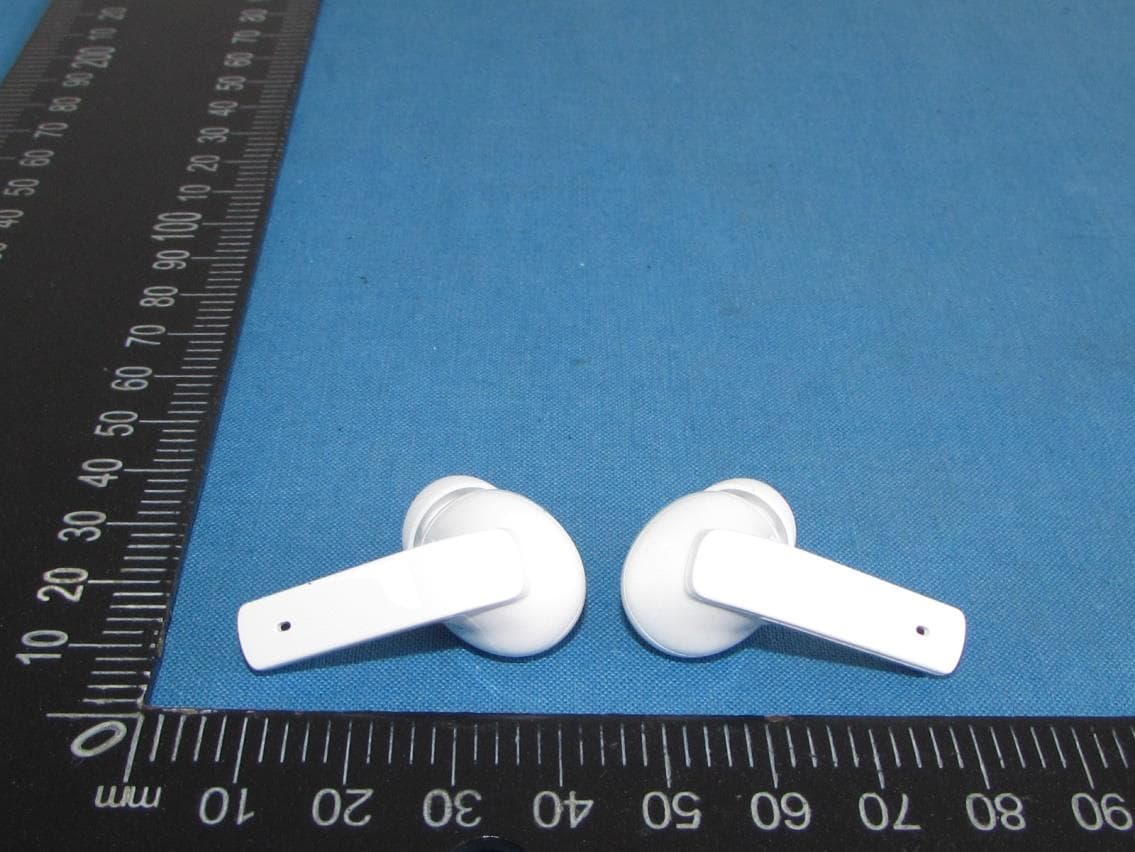TRUE WIRELESS EARBUDS - FCC ID 2ATOY-RT50A - Dongguan Fulun Electronics Co.,Limited (5)