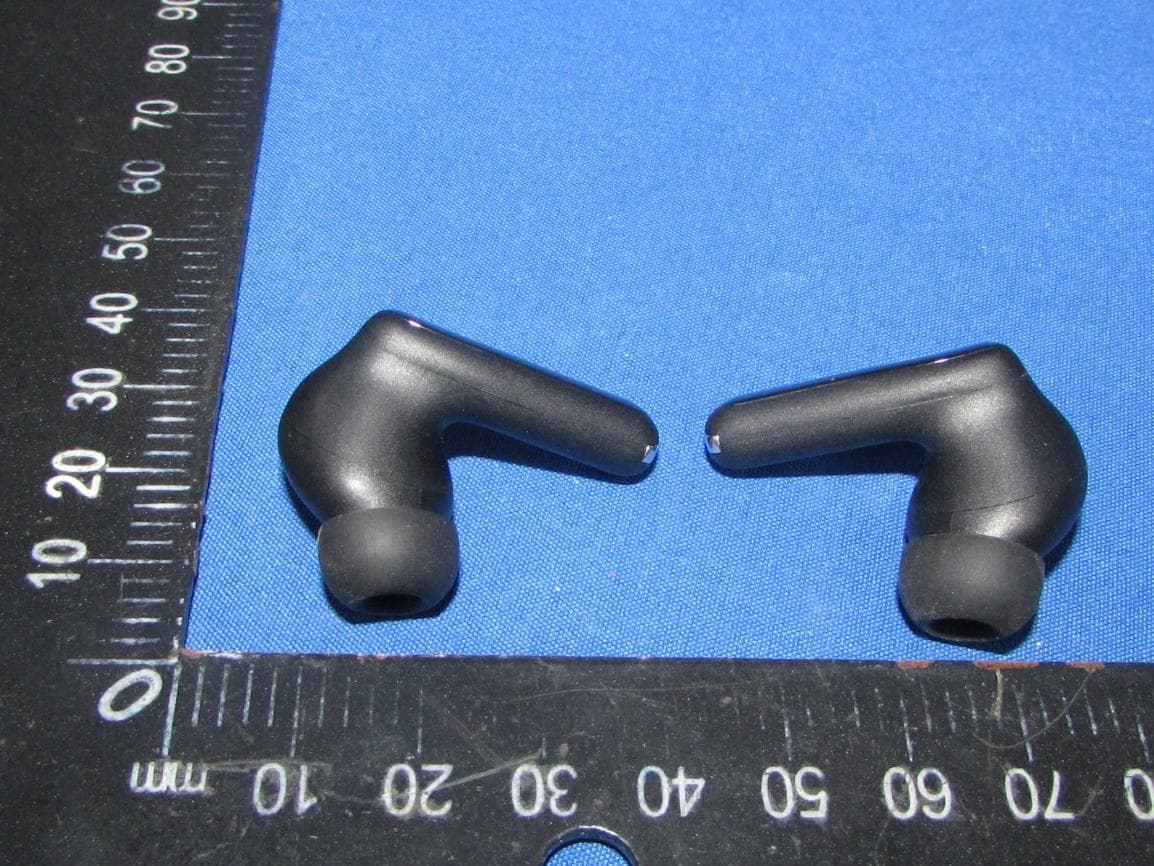 TRUE WIRELESS EARBUDS - FCC ID 2ATOY-RT612AE - Dongguan Fulun Electronics Co.,Limited (4)