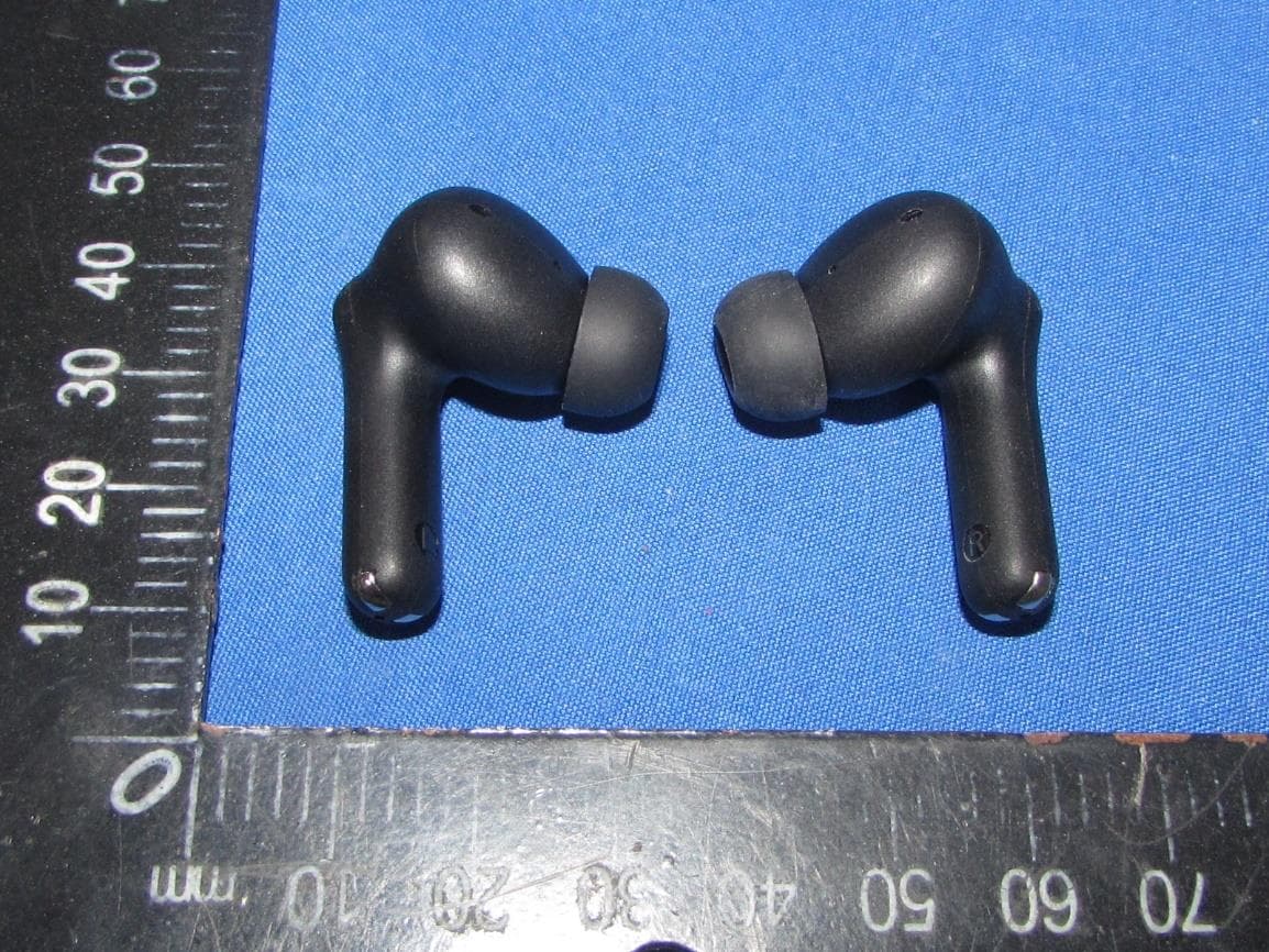 TRUE WIRELESS EARBUDS - FCC ID 2ATOY-RT612AE - Dongguan Fulun Electronics Co.,Limited