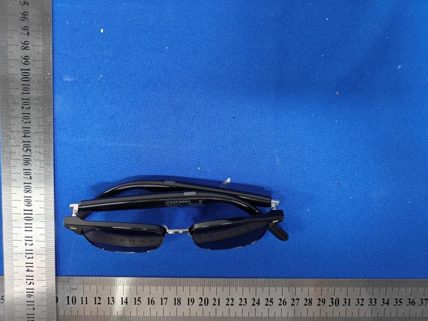 Smart Glasses - FCC ID 2ATPS-GL01 - Dongguan Shinecon Industrial Co., Ltd (2)