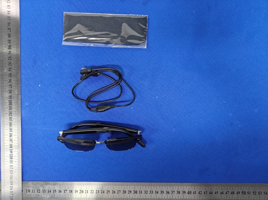 Smart Glasses - FCC ID 2ATPS-GL01 - Dongguan Shinecon Industrial Co., Ltd (3)