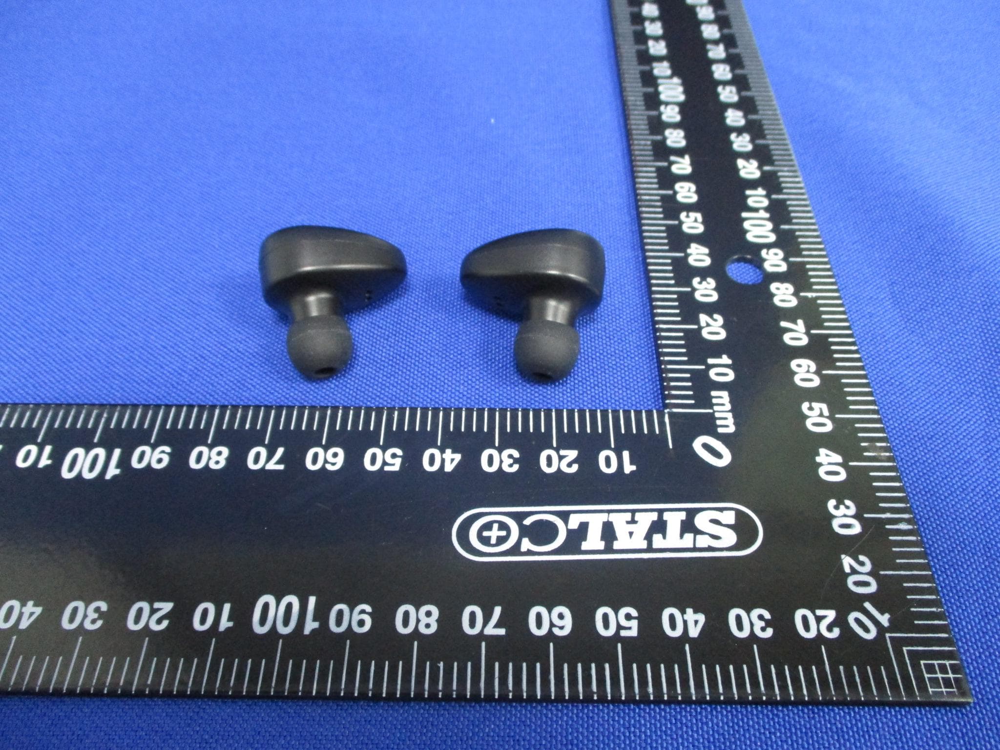 Wireless Earphones - FCC ID 2ATQ9-K2 - Dongguan Gorsun Electronics Co.,Ltd (4)