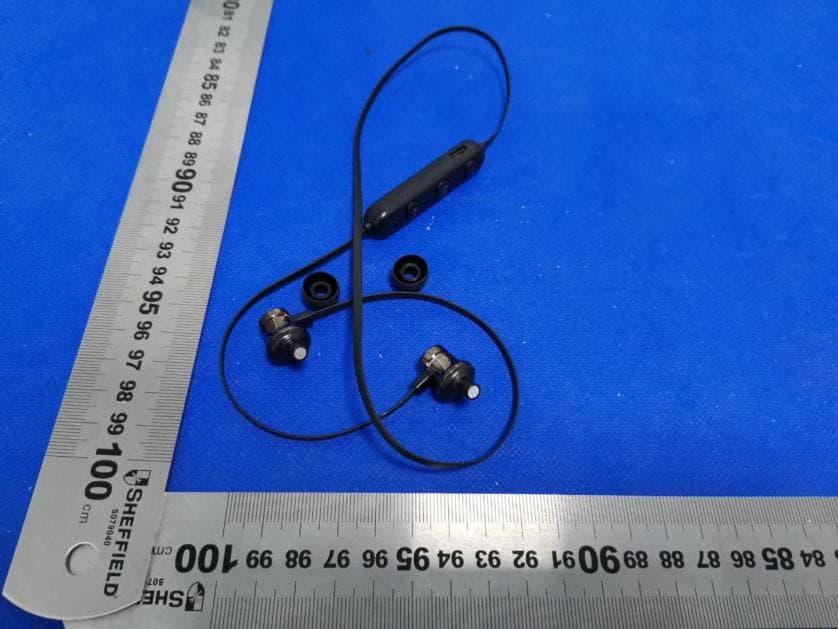 Sports Wireless Earphones - FCC ID 2ATQ9-XT11 - Dongguan Gorsun Electronics Co.,Ltd (4)