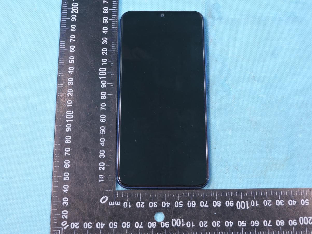 Smart Phone - FCC ID 2ATQIW7 - Wings Mobile Telecom SL (3)