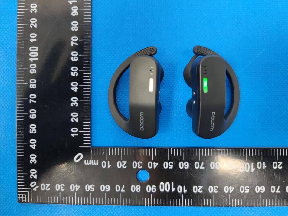 BoneBuds - FCC ID 2ATQU-G122 - Shenzhen Mengda Network Technology Co., Ltd (2)