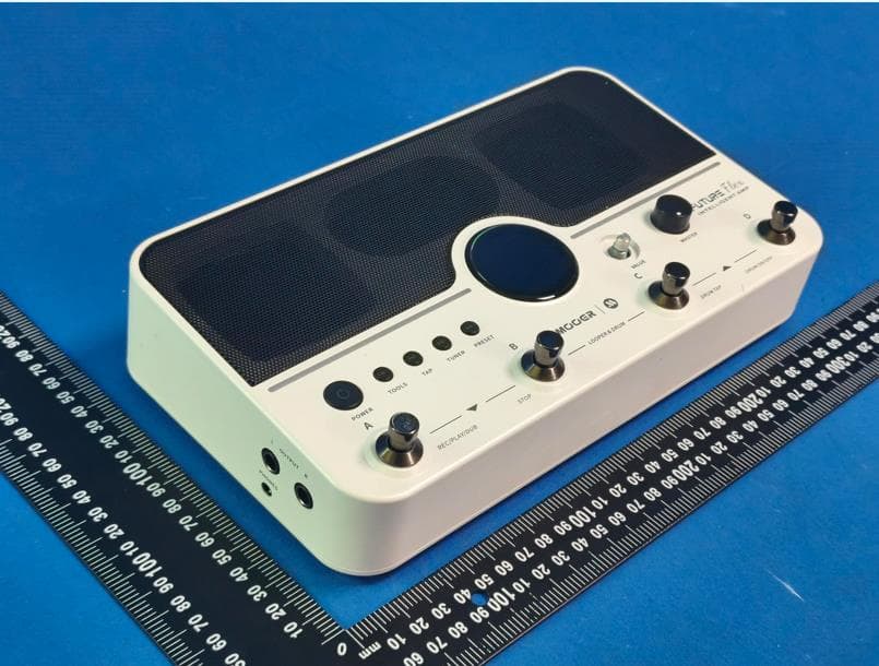 INTELLIGENT AMP - FCC ID 2ATQZ-FUTUREFLEX - Shenzhen Mooer Audio Co.,Ltd (2)
