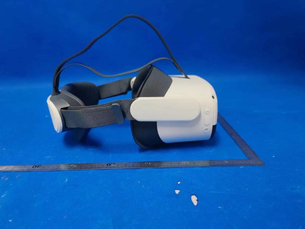 VR All-In-One Headset - FCC ID 2ATRW-A7H10-1 - Qingdao Pico Technology Co., Ltd. (3)
