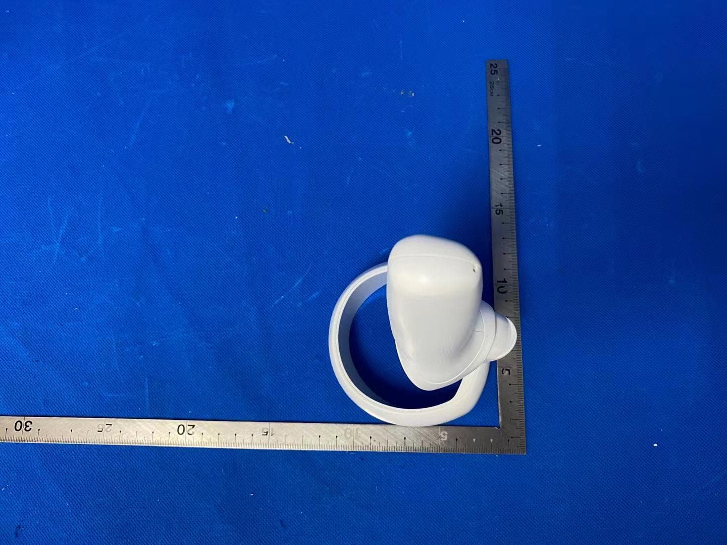 VR Motion Controller - FCC ID 2ATRW-C1710 - Qingdao Pico Technology Co., Ltd. (2)