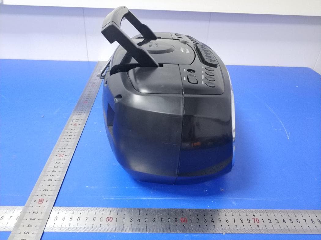 Bluetooth Stereo Boombox with CD/ Cassette Player-Recorder/AM-FM Radio - FCC ID 2ATT8-SB2150 - Huizhou Yinghai Digital Electronics Co., Ltd (4)