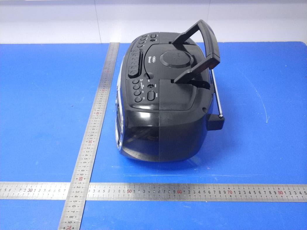 Bluetooth Stereo Boombox with CD/ Cassette Player-Recorder/AM-FM Radio - FCC ID 2ATT8-SB2150 - Huizhou Yinghai Digital Electronics Co., Ltd (5)