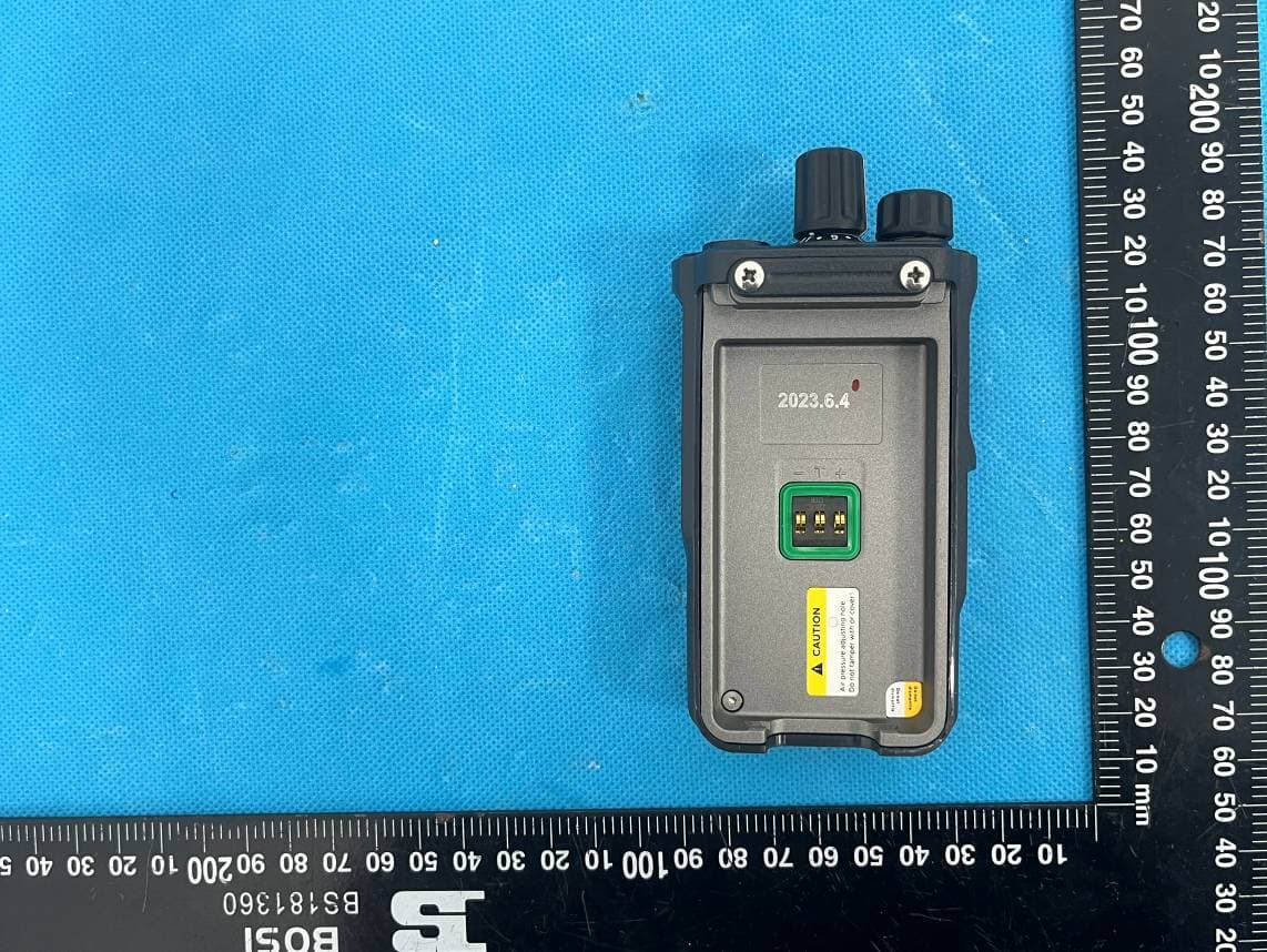 Digital Portable Radio - FCC ID 2ATTQAXP6X5 - Axiom Distribution Solutions