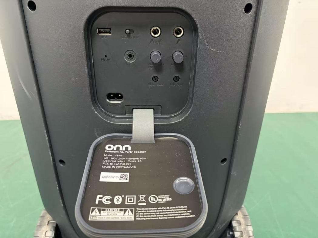 ONN XL PARTY SPEAKER - FCC ID 2ATV2-001 - Walmart, Inc. (2)