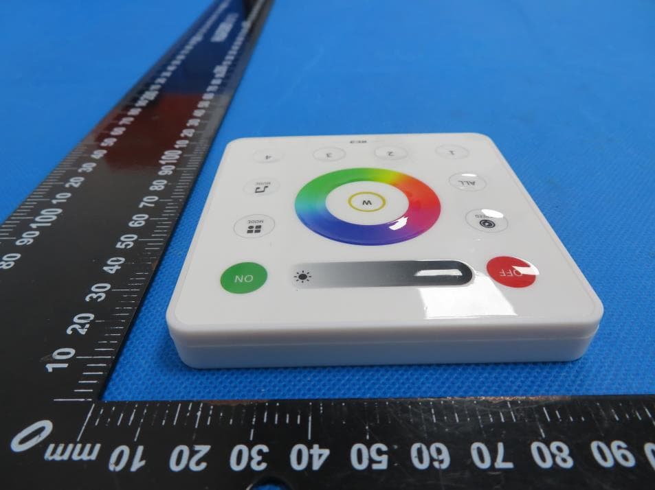 LED remote control - FCC ID 2ATV8RCX - Shenzhen Sperll Optoelectronic Technology Co., Ltd. (4)