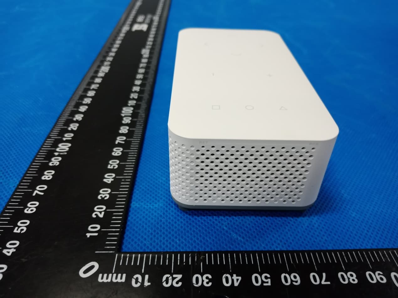 Wireless pico projector - FCC ID 2ATVI-P105GW - Shenzhen Suichen Technology Co., Ltd. (5)