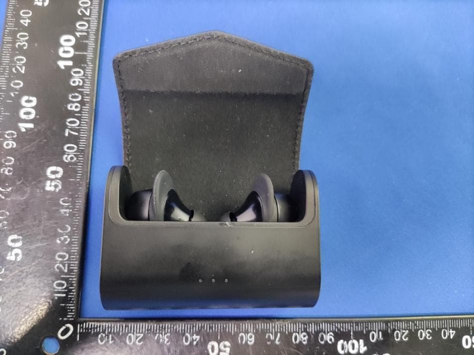 TRULY WIRELESS EARBUDS - FCC ID 2ATWG-ET10L - Shenzhen Yuangu Technology Co.,Ltd. (4)