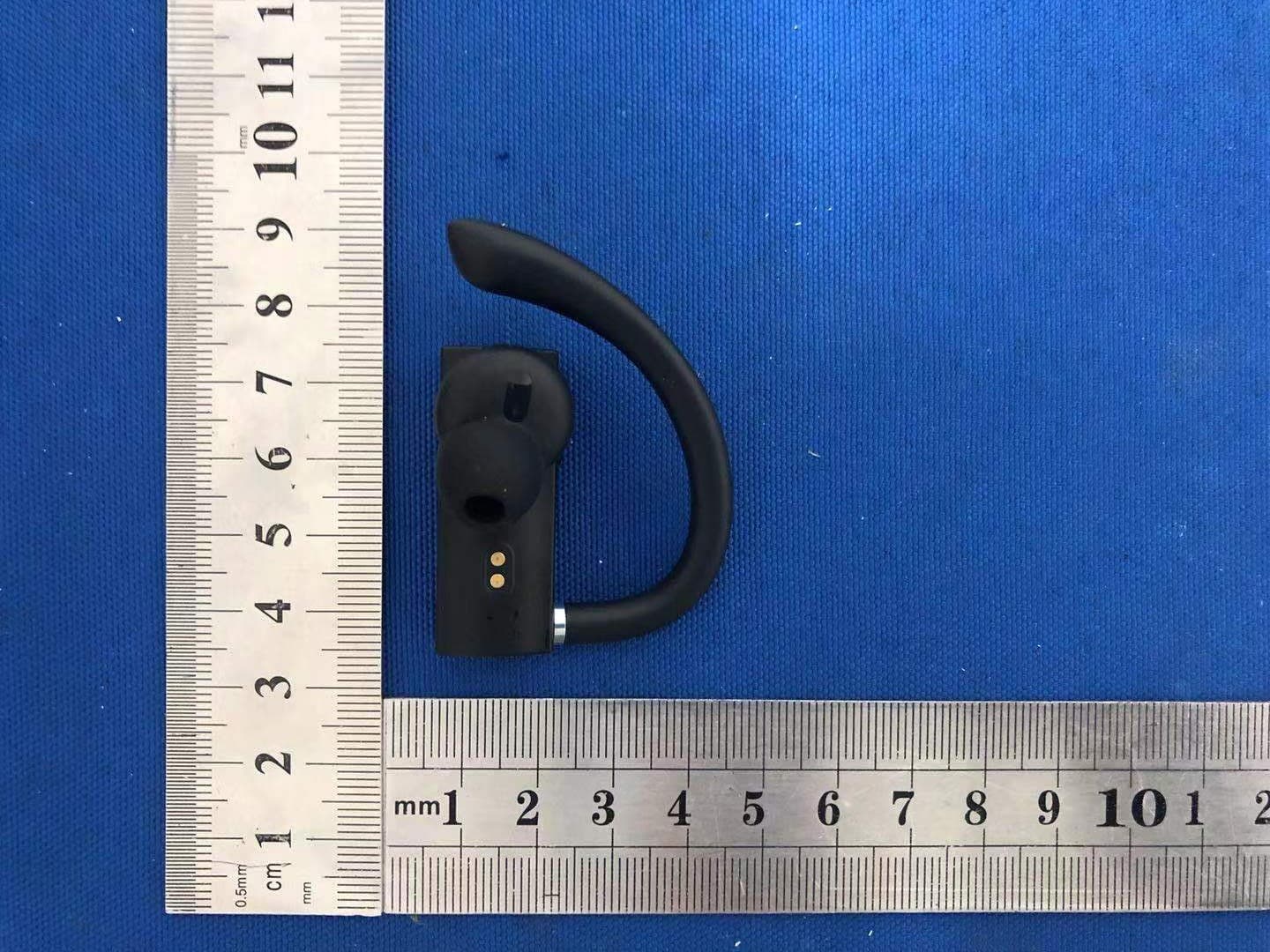 TRUE WIRELESS SPORT EARBUDS - FCC ID 2ATWG-ET8L - Shenzhen Yuangu Technology Co.,Ltd. (2)
