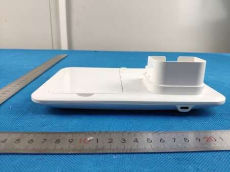 All in one wireless charger station - FCC ID 2ATWU-CP022 - Mei Shun He Electronic Limited (2)