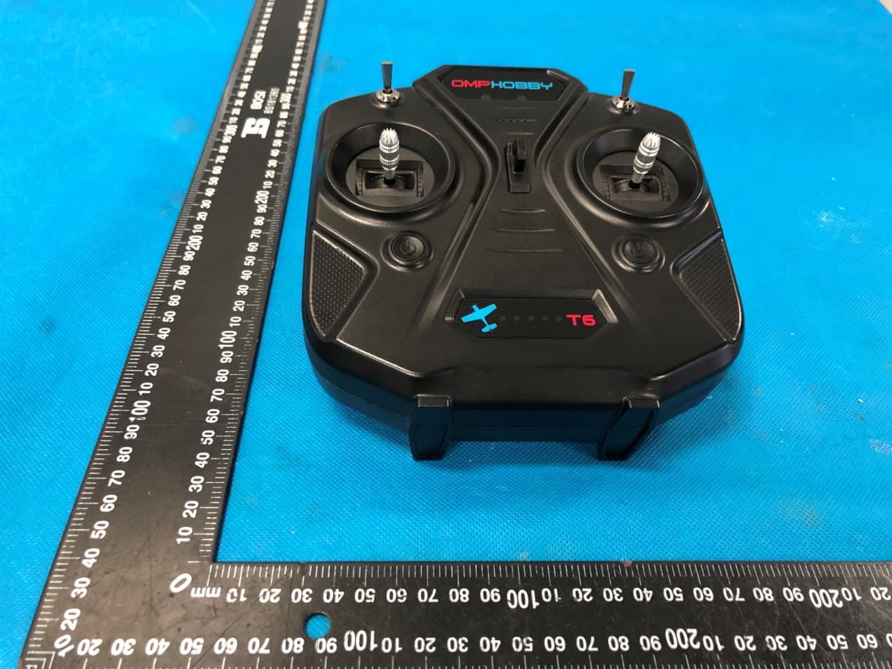 RC AirPlane Remote control - FCC ID 2ATXM-T6 - Zhongshan Langyu Model Co., Ltd. (4)