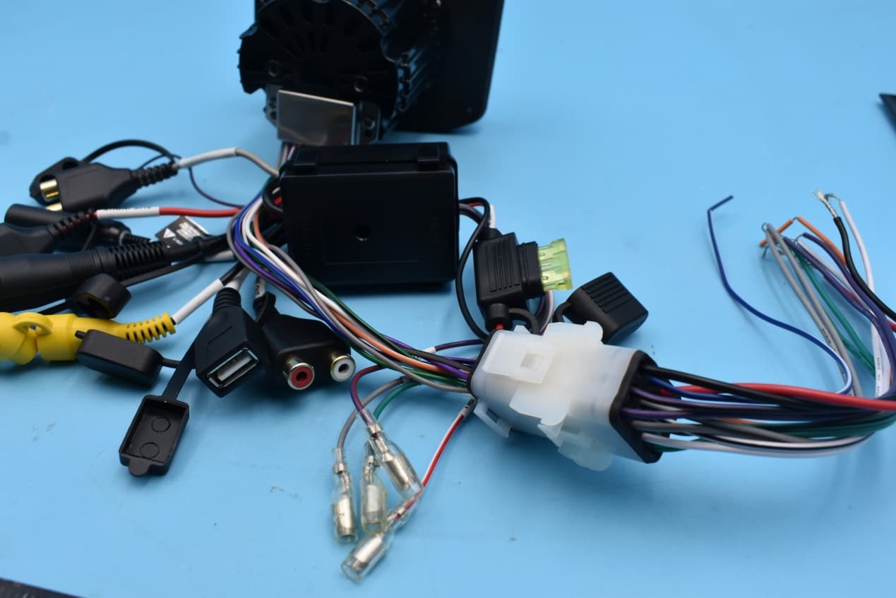 Media Player (Bluetooth) - FCC ID 2ATYS-SPXM1 - AAMP GLOBAL (3)