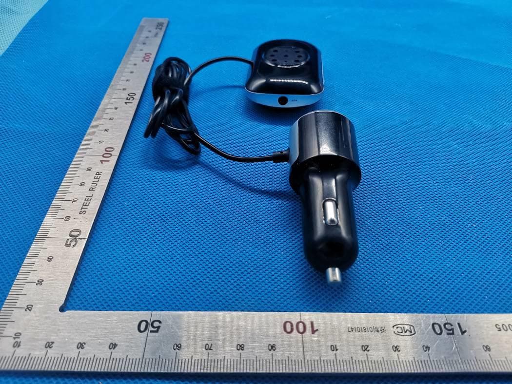 BT Car FM Transmitter - FCC ID 2ATZS-FMT - SHEN ZHEN LEADINWAY TECHNOLOGY CO.,LTD (2)