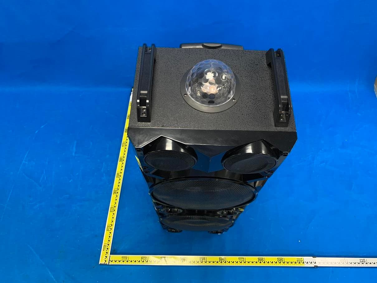 Rechargeable Portable Speaker - FCC ID 2AU2M-PCS521 - Guangzhou Yingxing audio facilities Co.,Ltd (3)