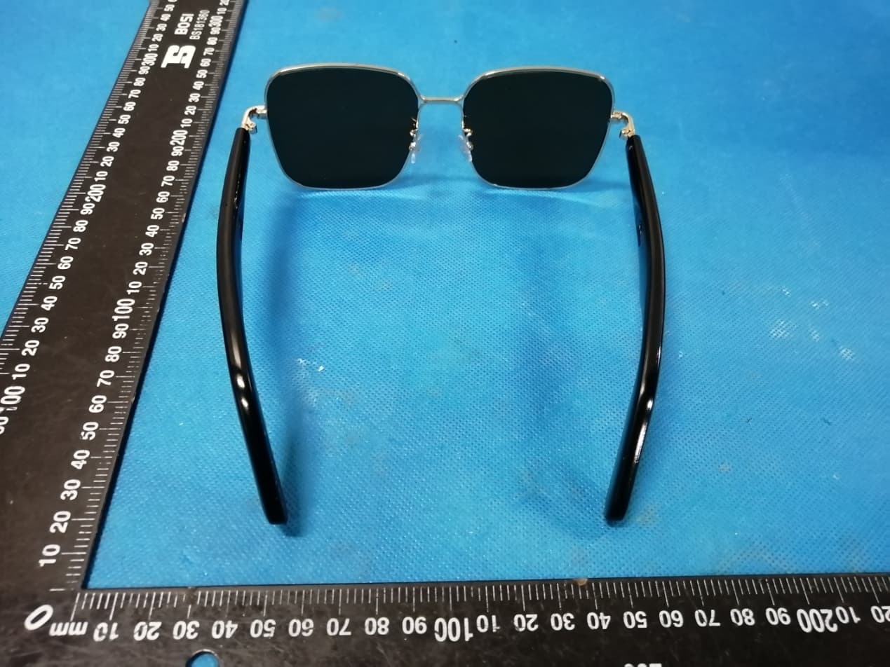 SMART EYEWEAR - FCC ID 2AU3D-TCW02 - United Creation Technology Corp.,Ltd (2)