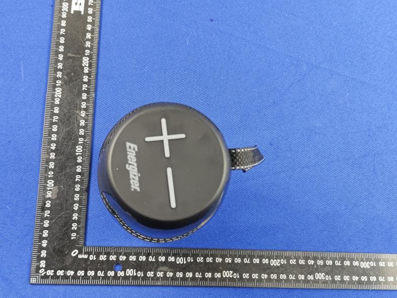 Bluetooth Speaker with Power Bank - FCC ID 2AU4P-BTS121 - TennRich International Corp. (5)