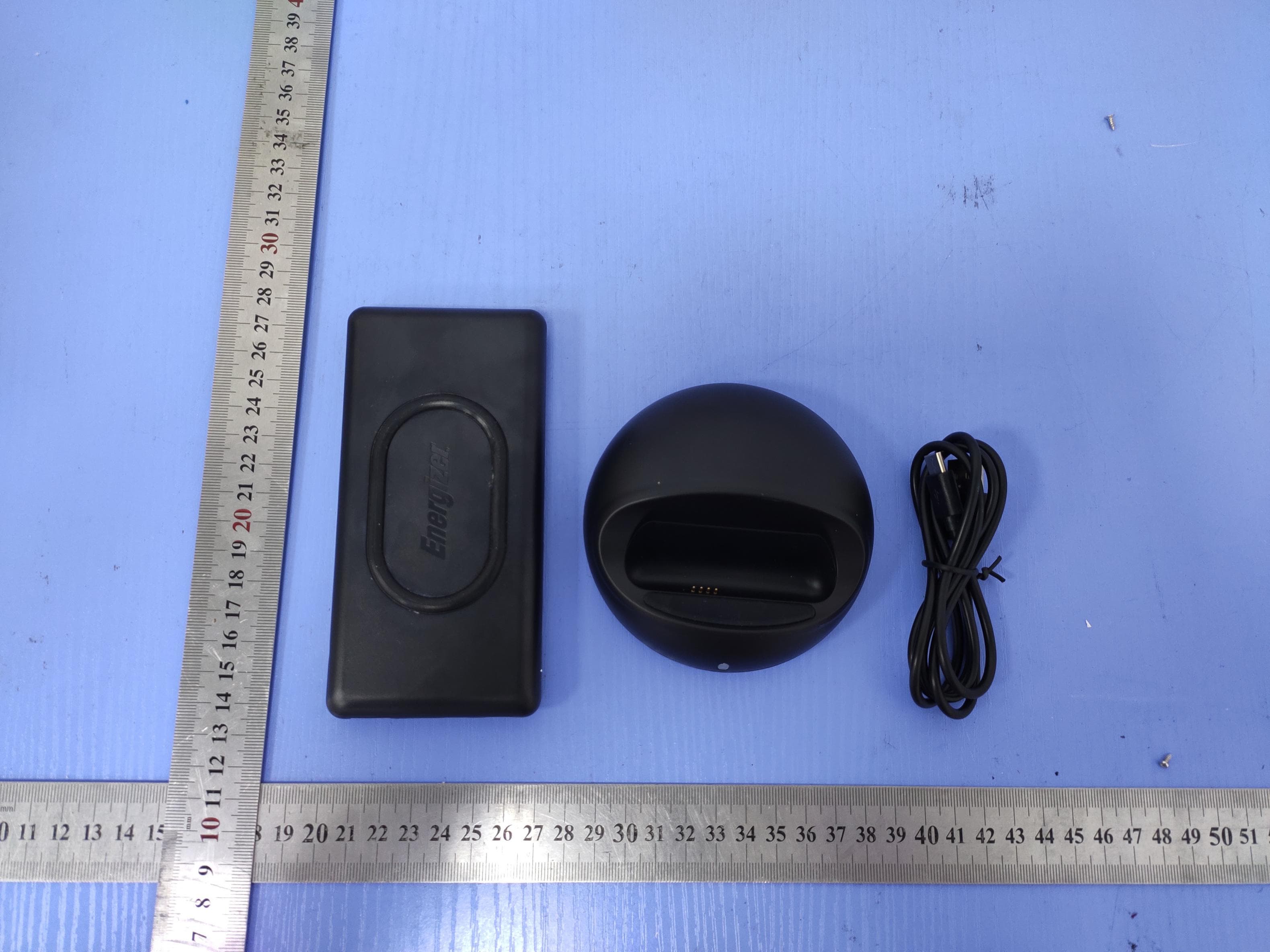 Power Bank - FCC ID 2AU4P-QE10012PQ - TennRich International Corp. (3)