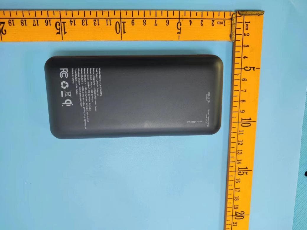 POWER BANK - FCC ID 2AU4P-QE20008PQ - TennRich International Corp.