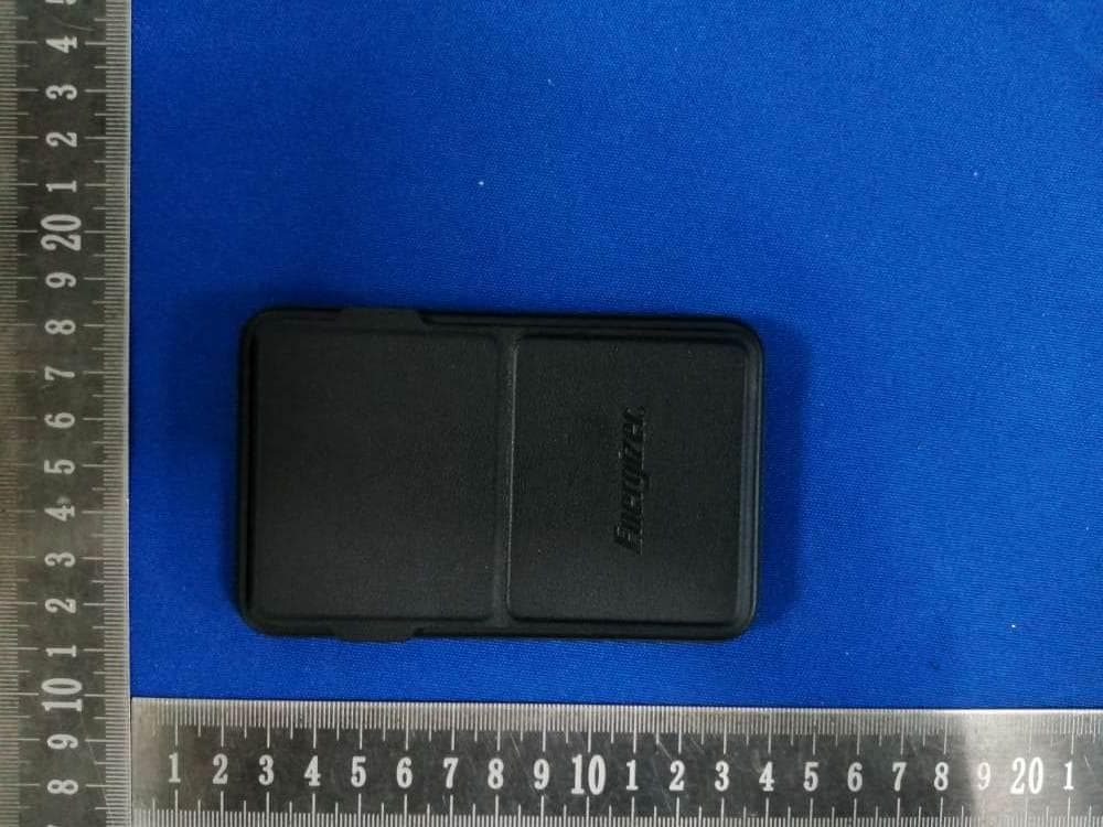 WIRELESS CHARGING POWER BANK - FCC ID 2AU4P-QM5004PQR - TennRich International Corp. (5)
