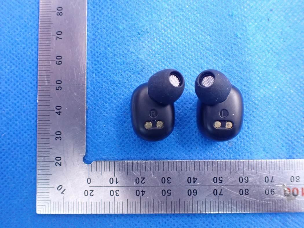 True Wireless Earbuds - FCC ID 2AU4P-UB2607 - TennRich International Corp. (3)