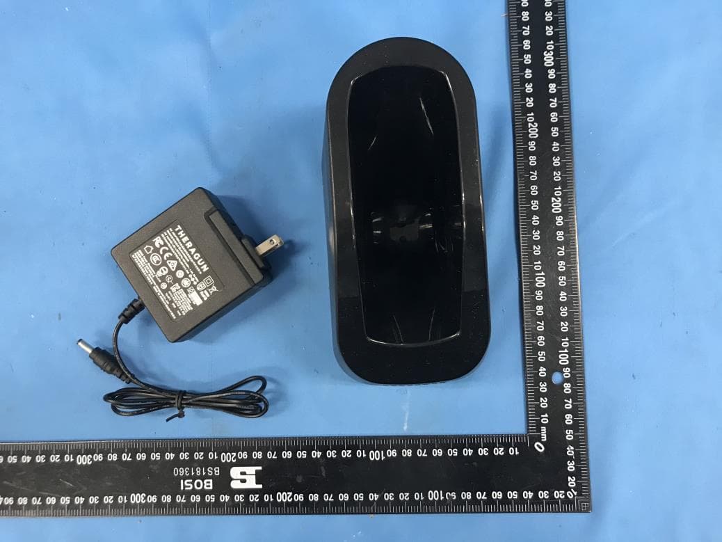 Wireless Charger - FCC ID 2AU6TELITEWCS-01 - Therabody, Inc.