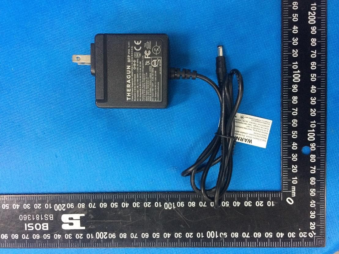 Hand Held Massager with Bluetooth Low Energy - FCC ID 2AU6TPRIME02 - Therabody, Inc.