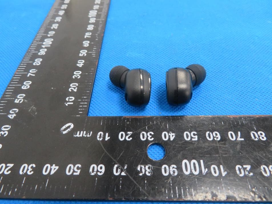 TWS EARBUDS - FCC ID 2AU75-ARTWS50 - Shenzhen Aita Technology Co., Ltd. (4)