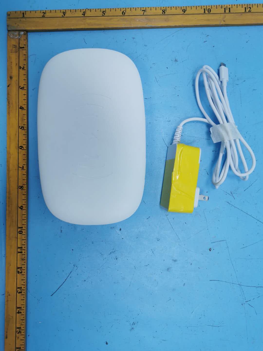 Phone Sanitizer with Qi Wireless Charger - FCC ID 2AU7D-102407 - PYS High-Tech Co., LTD