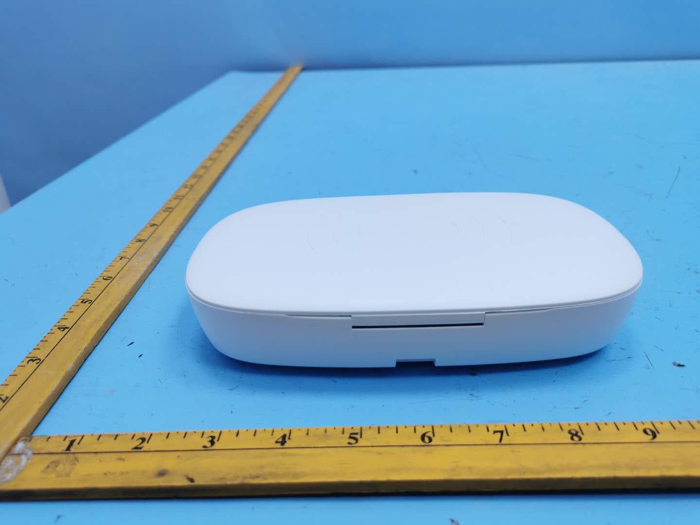 Phone Sanitizer with Qi Wireless Charger - FCC ID 2AU7D-102407 - PYS High-Tech Co., LTD (4)