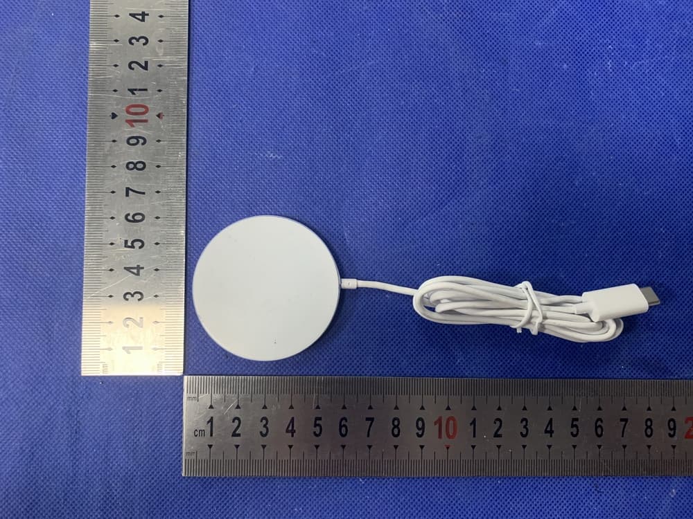 Wireless Charger - FCC ID 2AU7DWPC20076-01 - PYS High-Tech Co., LTD (4)