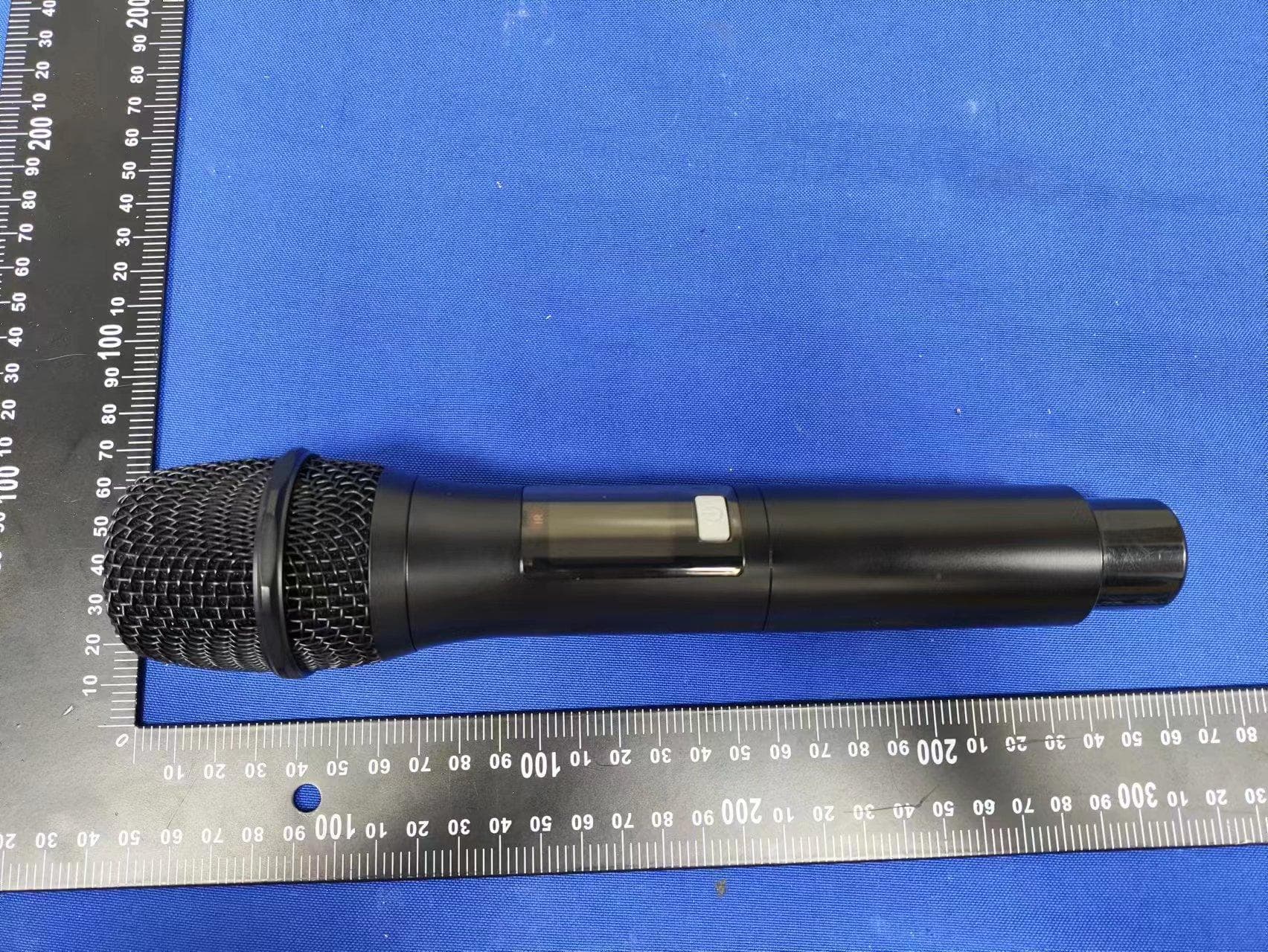 Wireless Microphone System - FCC ID 2AU7P-W35DHB - Soundking Electronics& Sound Co., Ltd.