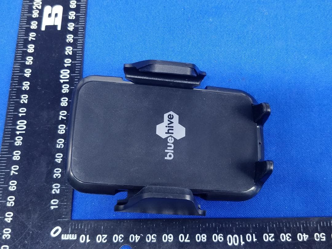 10W 3-in-1 Wireless Charging Mount - FCC ID 2AU7V-035-7330-0 - Shenzhen Xinjiawei Technology Co.Ltd (3)