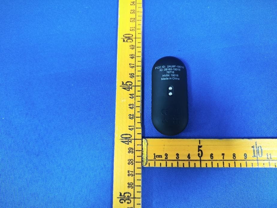 rechargeable remote controller - FCC ID 2AU8F-19016 - DONGGUAN SMALL WORLD NOVELTY CO., LTD. (3)
